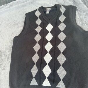 Dockers Brown and Tan Argyle V-Neck Sweater